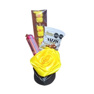 Mini Box Rosa Eterna Amarilla y Dulces